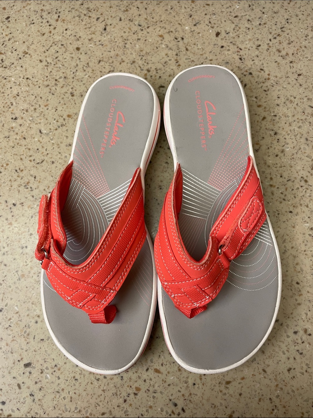 Clarks Women's Coral-Orange Cushioned Thong Sandals